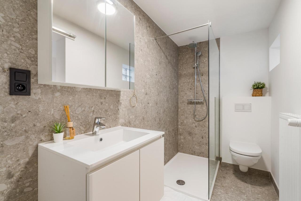 Ferienwohnung Cosy, Furnished & Renovated Flat With Outside Lounge Gent Exterior foto